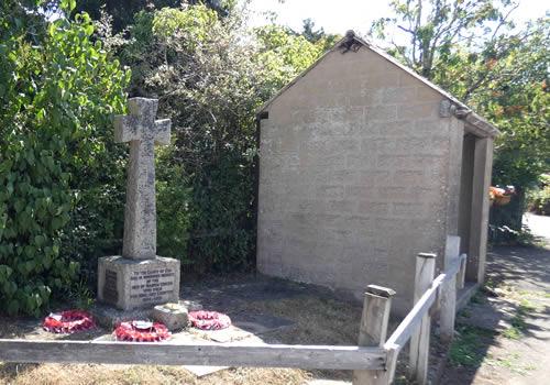 Photo Gallery Image - Marsh Green War Memorial and Shelter